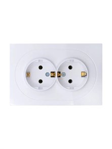 Lezard OSEN Розетка двойная с/з ПБТ белый 743-0200-127B